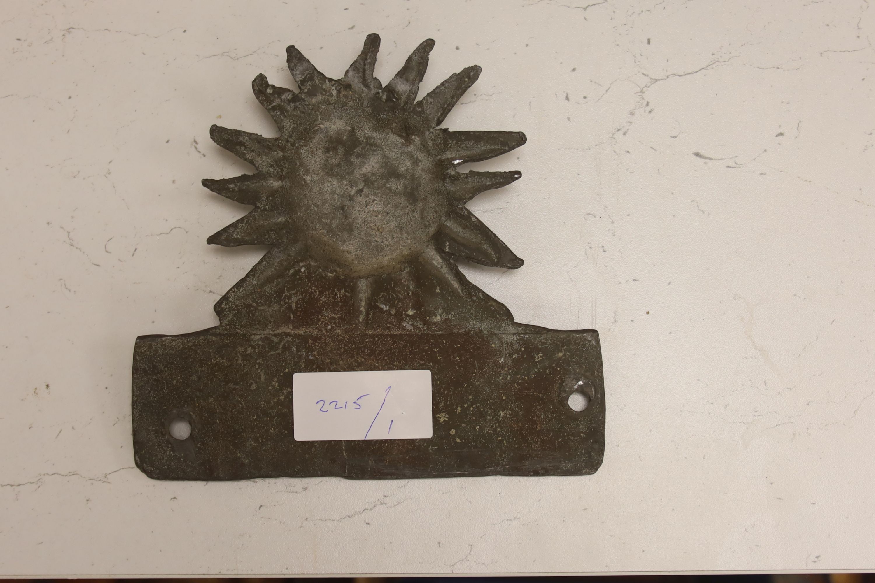 An 18th century Sun Alliance lead insurance mark 242759, height 17cm